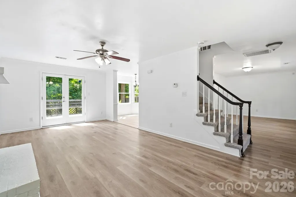 2819 Royal Ridge Lane Charlotte NC 28212