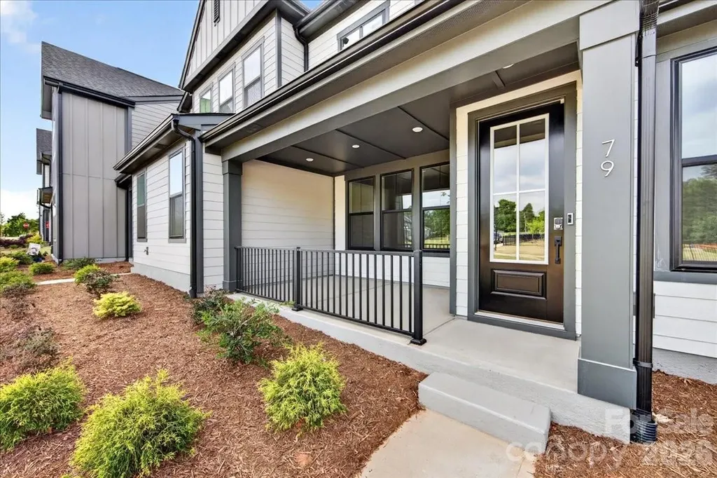 95 Seven Oaks Landing Belmont NC 28012