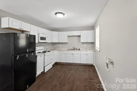 9 Delores Street Greenville SC 29605