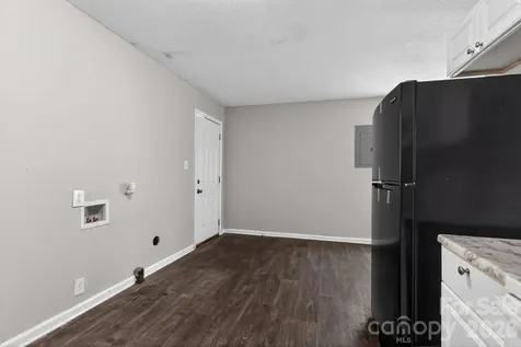 9 Delores Street Greenville SC 29605