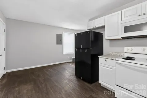 9 Delores Street Greenville SC 29605