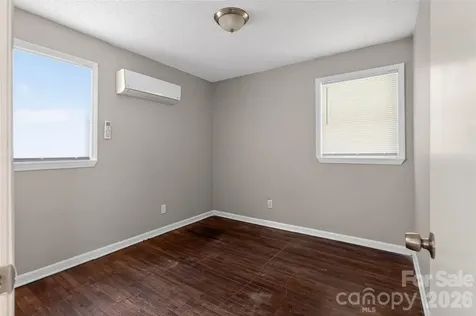 9 Delores Street Greenville SC 29605
