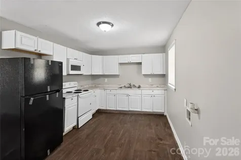 9 Delores Street Greenville SC 29605