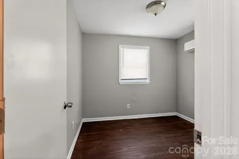 9 Delores Street Greenville SC 29605
