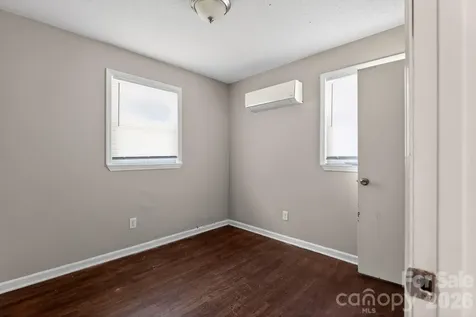 9 Delores Street Greenville SC 29605