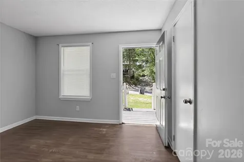 9 Delores Street Greenville SC 29605