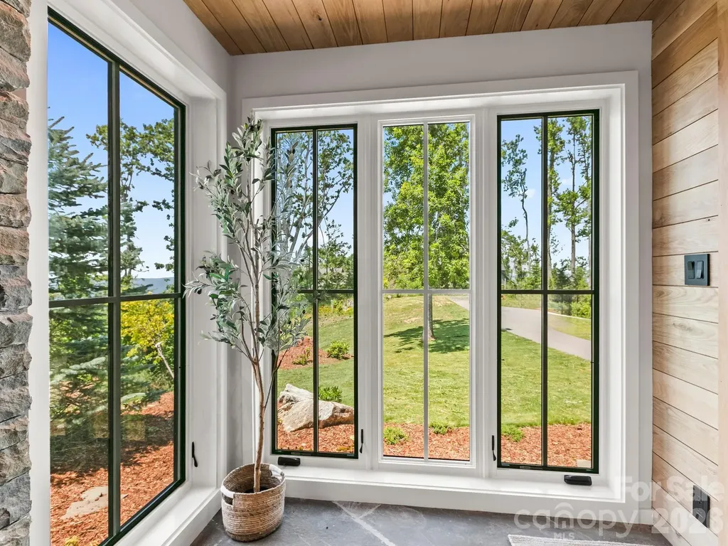 41 Windy Ridge Trail Asheville NC 28804