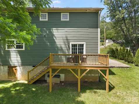 7 Apple Lane Asheville NC 28804