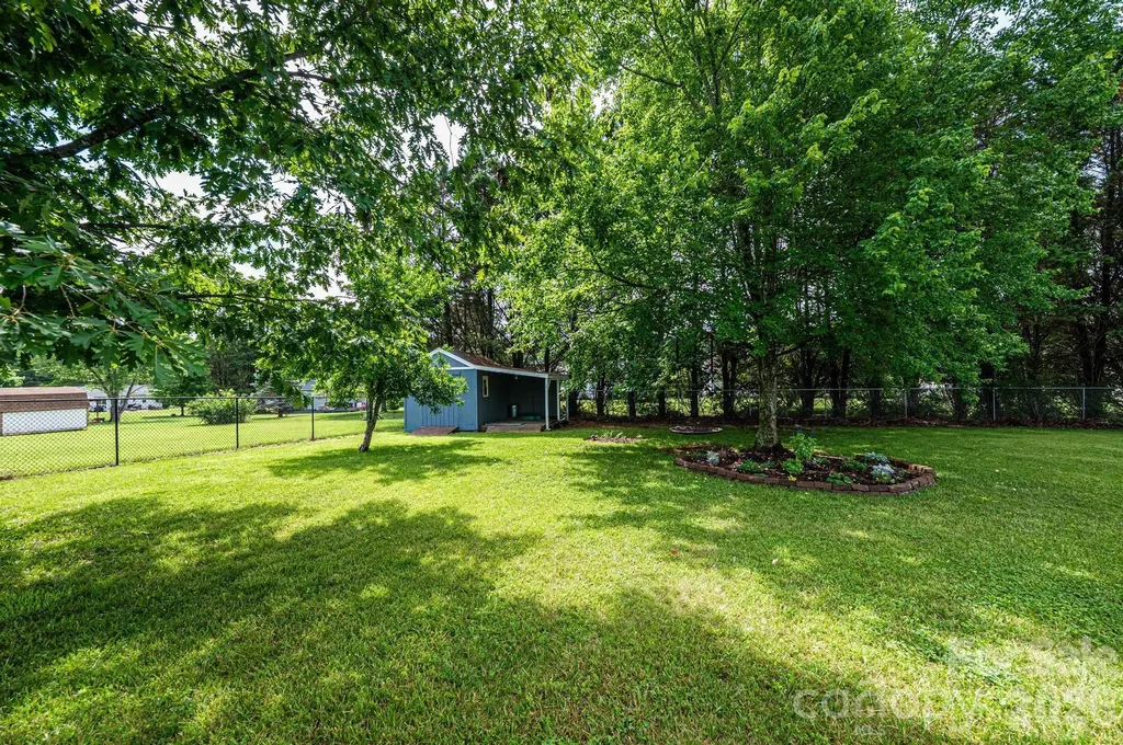 495 Drumstand Road Stony Point NC 28678
