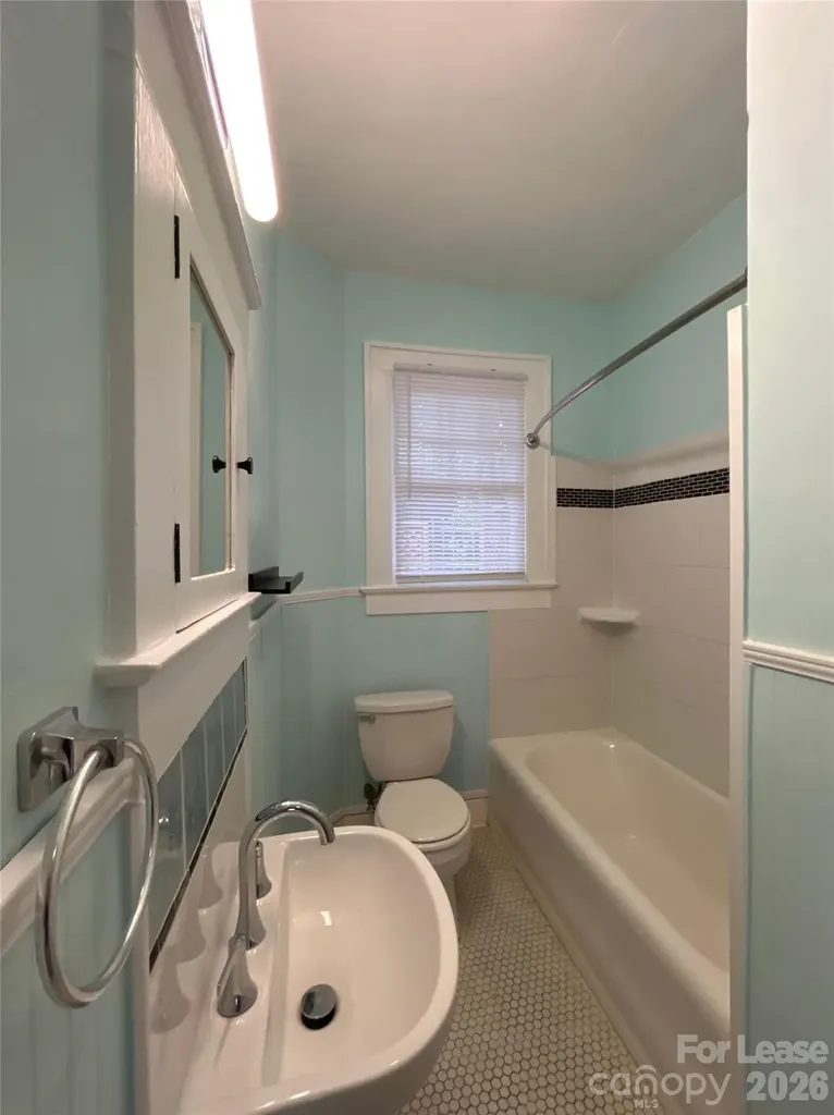 215 S Summit Avenue Charlotte NC 28208