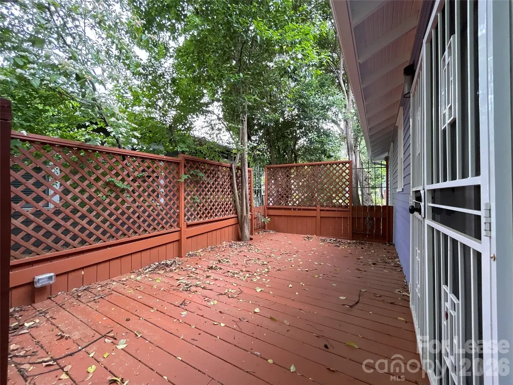 215 S Summit Avenue Charlotte NC 28208