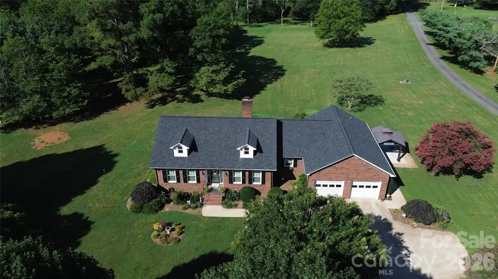 1730 Smith Farm Road Lincolnton NC 28092