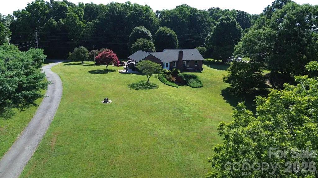 1730 Smith Farm Road Lincolnton NC 28092
