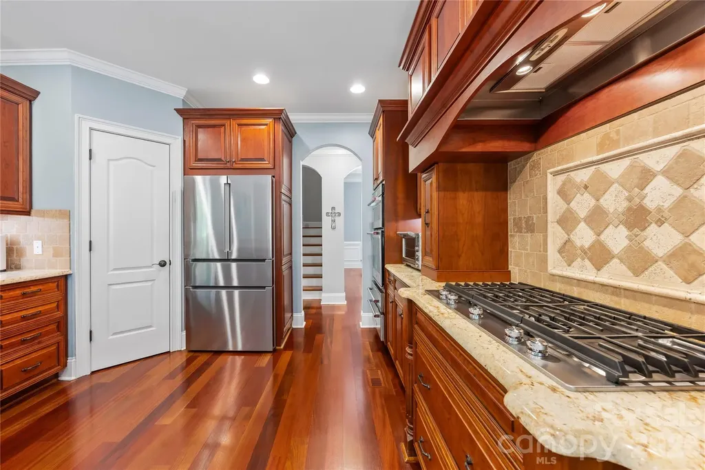 6830 Goose Point Drive Denver NC 28037