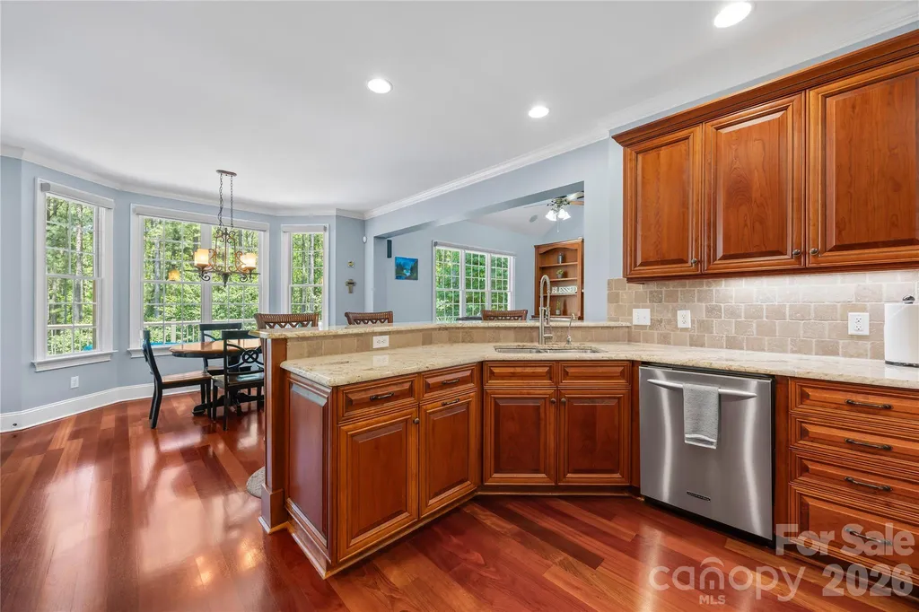 6830 Goose Point Drive Denver NC 28037