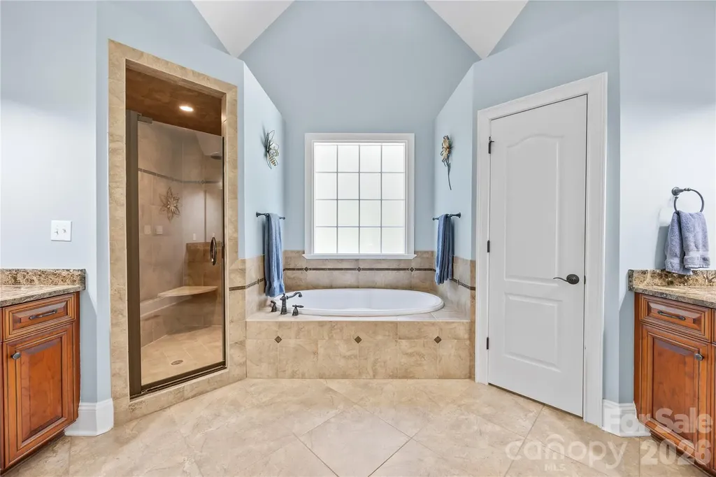 6830 Goose Point Drive Denver NC 28037