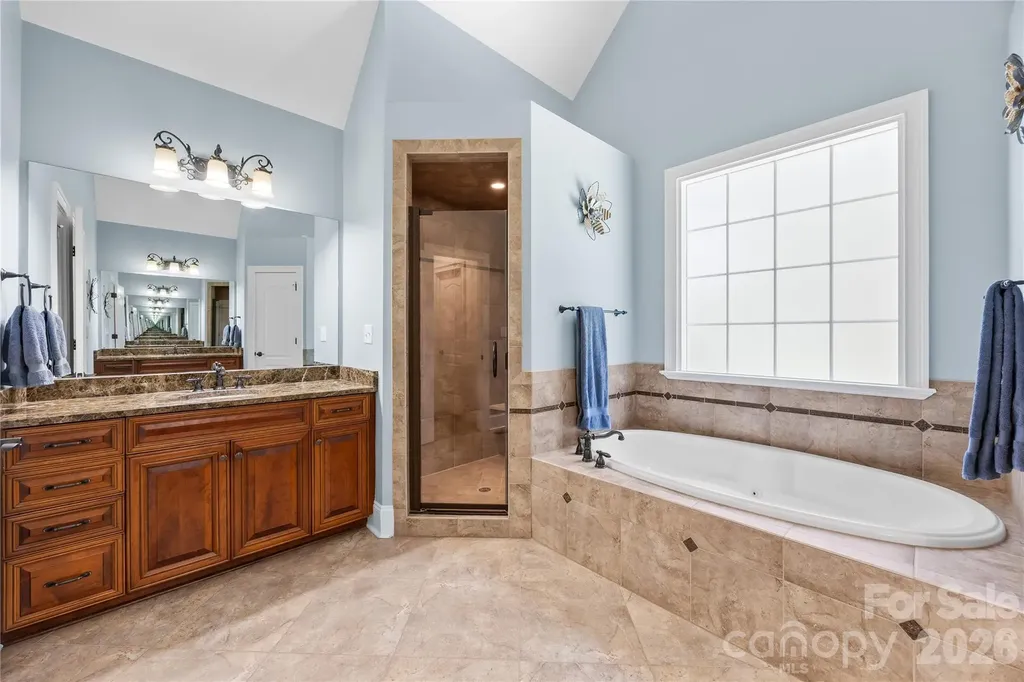 6830 Goose Point Drive Denver NC 28037