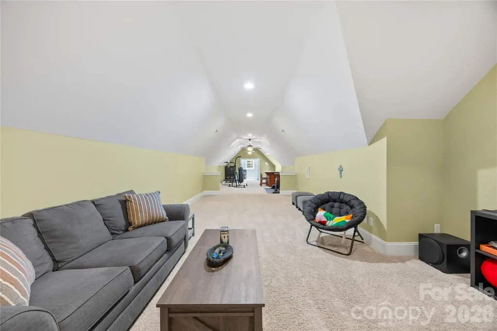 6830 Goose Point Drive Denver NC 28037