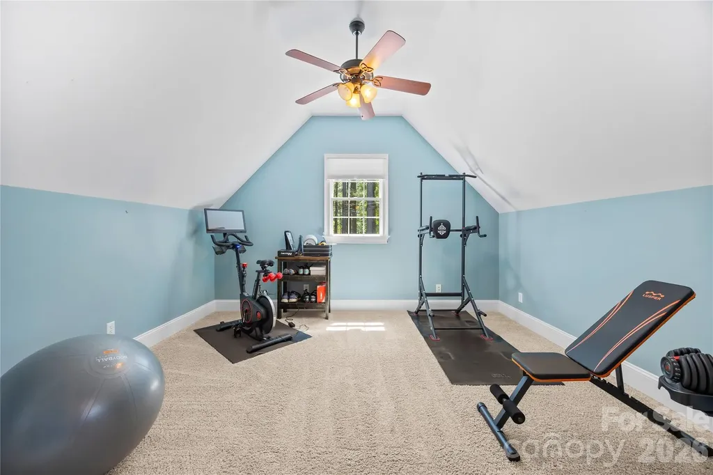 6830 Goose Point Drive Denver NC 28037