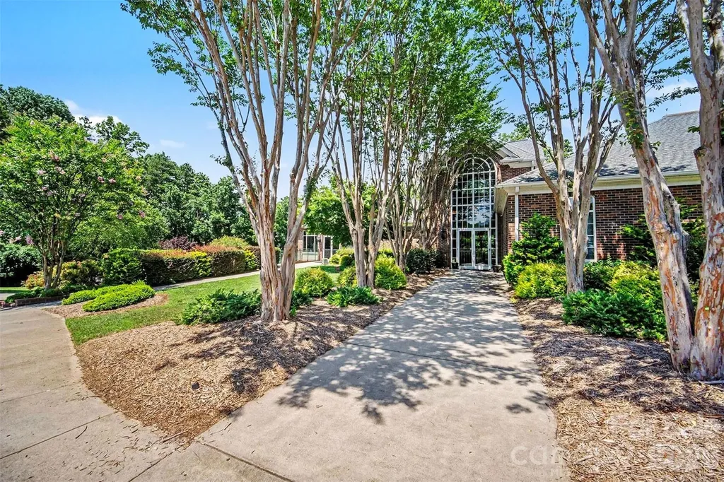 3124 Grandeur Road Charlotte NC 28269