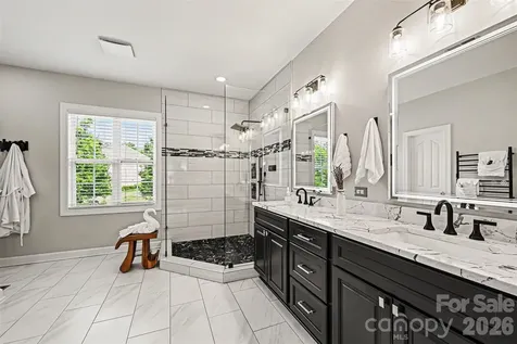 3124 Grandeur Road Charlotte NC 28269