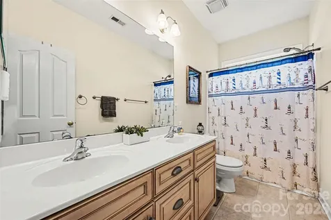 3124 Grandeur Road Charlotte NC 28269