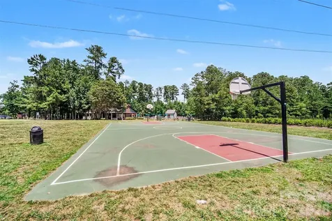 3124 Grandeur Road Charlotte NC 28269