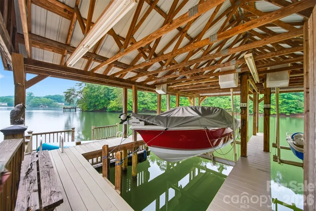 140 Williams Cove Lane Taylorsville NC 28681