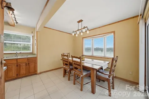 140 Williams Cove Lane Taylorsville NC 28681