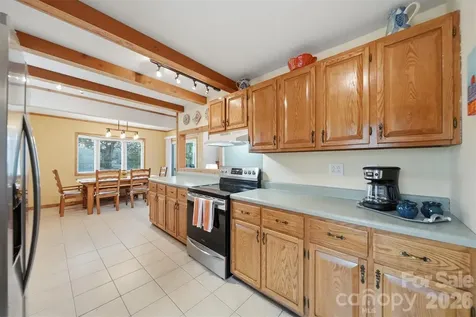140 Williams Cove Lane Taylorsville NC 28681