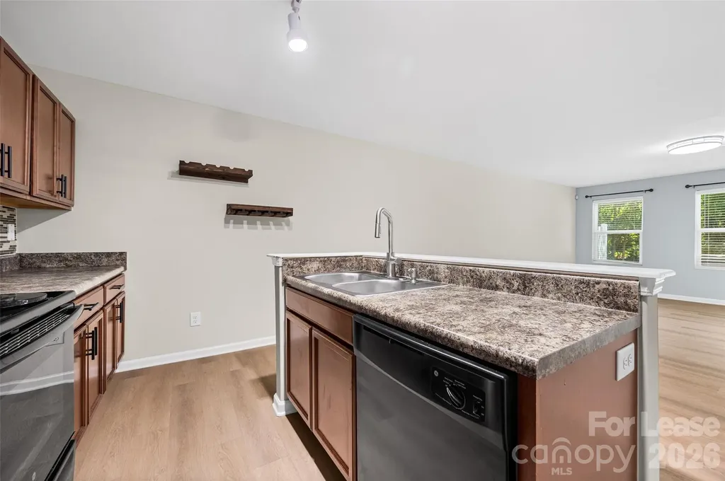 9612 Brackenview Court Charlotte NC 28214