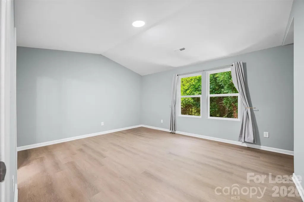9612 Brackenview Court Charlotte NC 28214