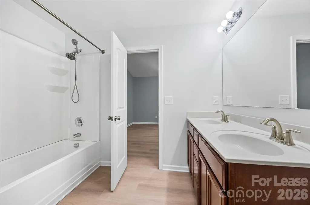 9612 Brackenview Court Charlotte NC 28214