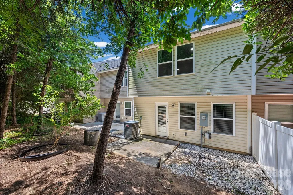9612 Brackenview Court Charlotte NC 28214
