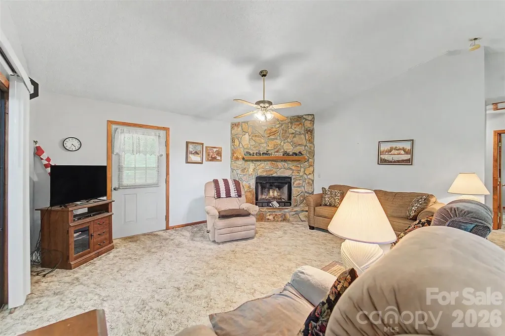 168 Grizzly Ridge Sylva NC 28779
