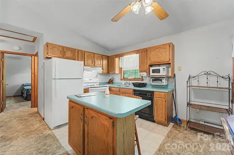 168 Grizzly Ridge Sylva NC 28779