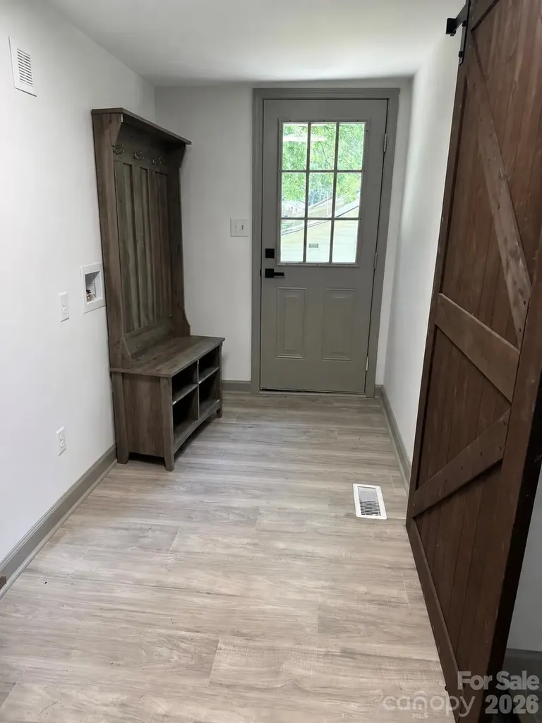 942 Bond Avenue Gastonia NC 28052