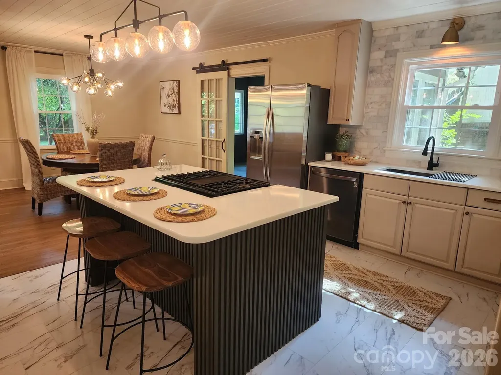 616 E Oakwood Avenue Albemarle NC 28001