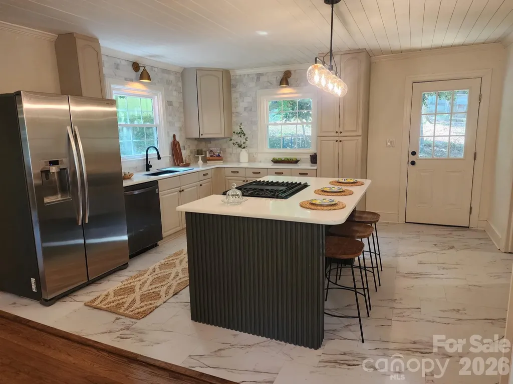 616 E Oakwood Avenue Albemarle NC 28001