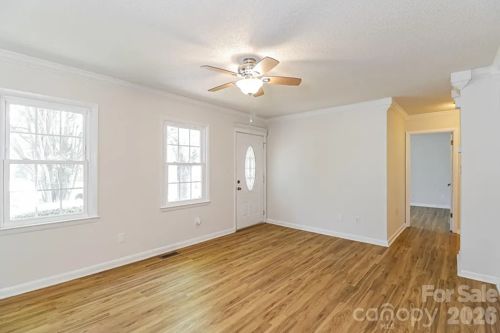 1848 Twain Street Newton NC 28658