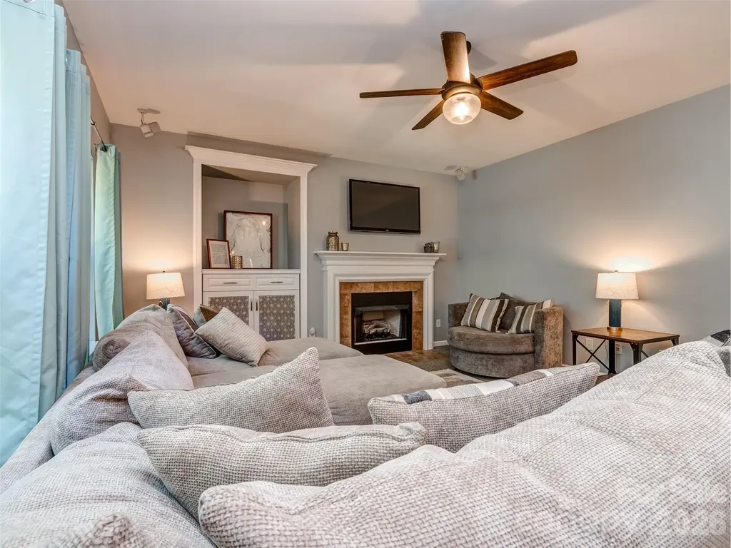 8385 Bampton Drive Concord NC 28027