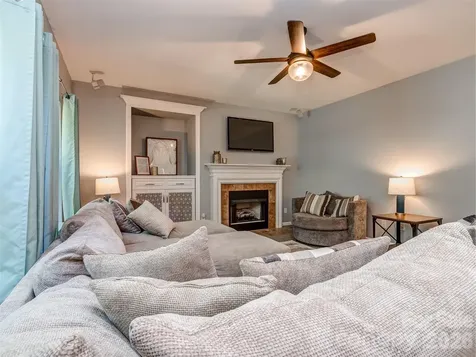 8385 Bampton Drive Concord NC 28027