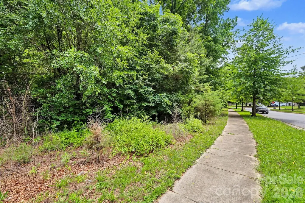 9300 Lawing School Road Charlotte NC 28214