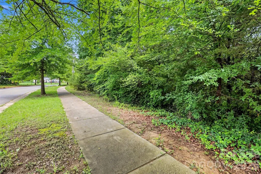 9300 Lawing School Road Charlotte NC 28214