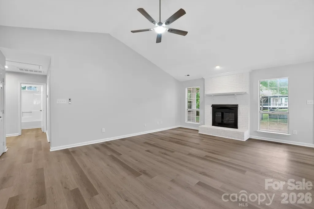 1545 Bear Mountain Road Charlotte NC 28214
