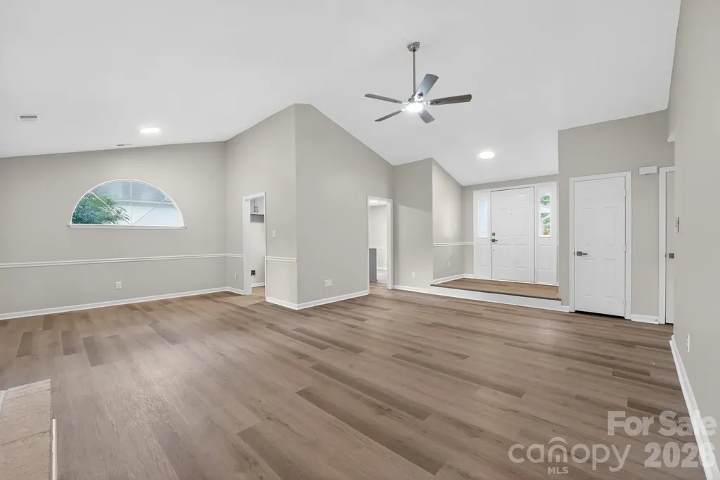 1545 Bear Mountain Road Charlotte NC 28214