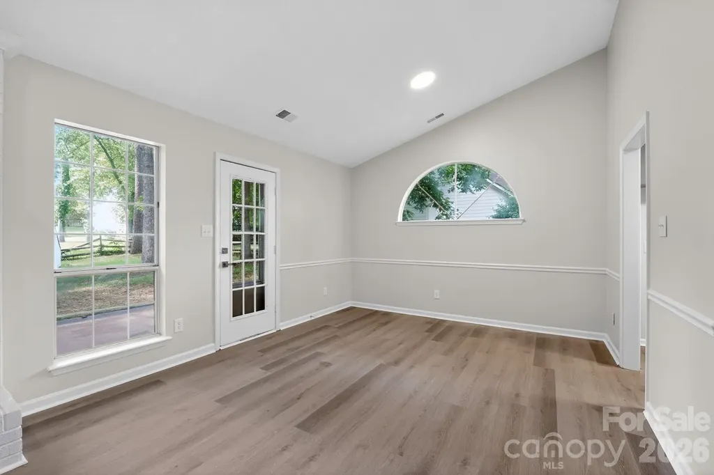 1545 Bear Mountain Road Charlotte NC 28214
