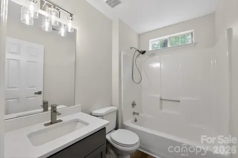 1545 Bear Mountain Road Charlotte NC 28214