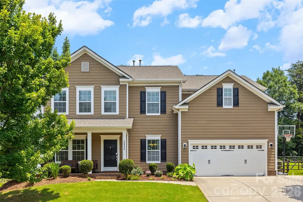 16846 Rudence Court Charlotte NC 28278