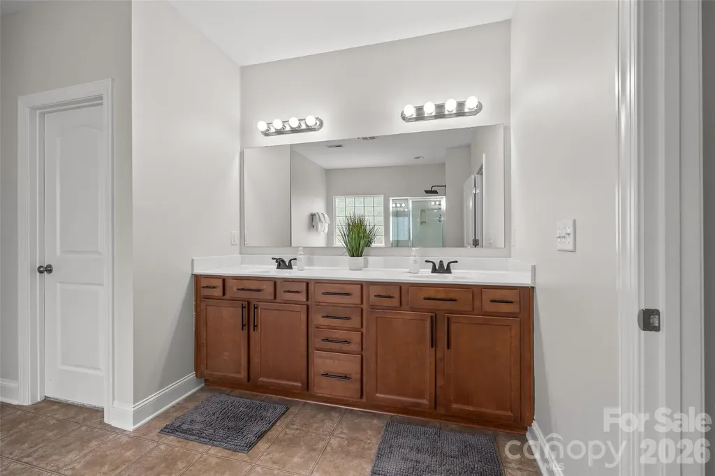 16846 Rudence Court Charlotte NC 28278